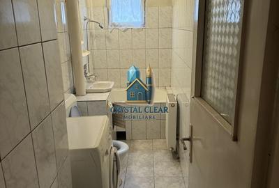 Apartament cu 2 camere nedecomandat în 7 Noiembrie - 7
