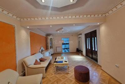 Casă cu Teren 680 Mp în Triaj - 8