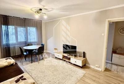 Apartament cu 3 camere decomandat, mobilat în Aradului