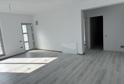 Casă cu 4 camere în Joița - 3