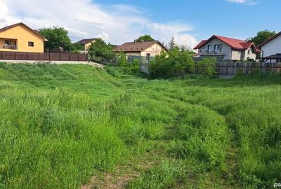 Teren de 3421 mp, în Central - 3