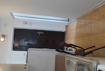 Apartament 2 camere, etaj 3 din 4, str. V. Goldis. 1200 lei - 2