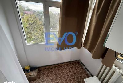 Apartament cu 2 camere decomandat în Nicolina - 2