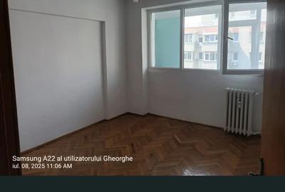 Obor - Doamna Ghica aproape de rond 3 camere de vanzare sau inchiriat - 2