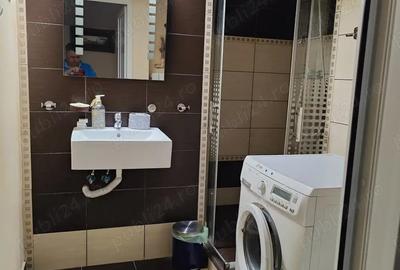 Apartament cu 4 camere decomandat în Central - 7