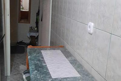 Garsonieră decomandată în Central - 2