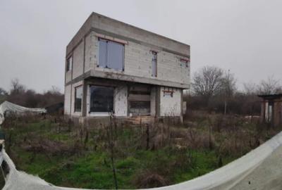 Casă cu 4 camere cu Teren 500 Mp în Cârcea - 3