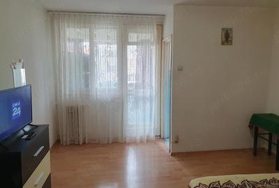 Garsonieră semidecomandată în Central - 1