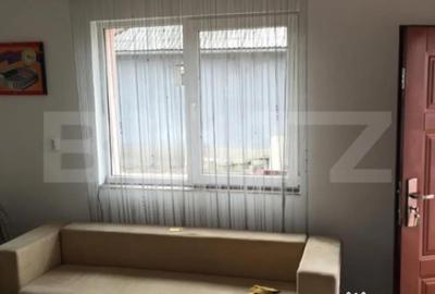 Casă cu 2 camere cu Teren 5600 Mp în Central - 2