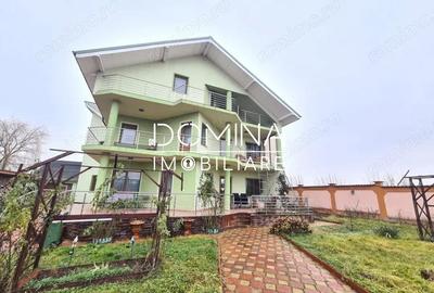 Casă cu Teren 6885 Mp în Telești - 1