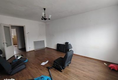 Apartament cu 3 camere decomandat în Central - 10