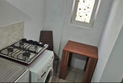 Garsonieră decomandată în Progresul - 1