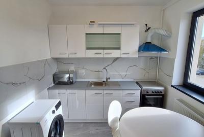 Garsonieră decomandată în Central - 2