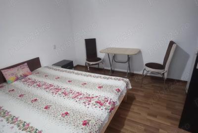 Garsonieră decomandată în Central - 4