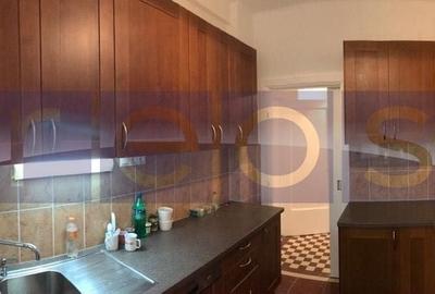 Apartament cu 5 camere semidecomandat, mobilat în Amzei - 7
