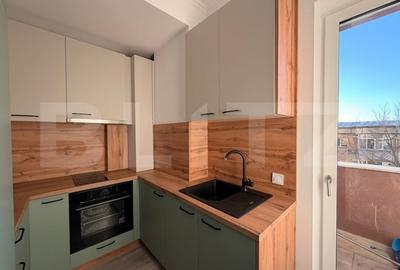 Garsonieră decomandată, mobilată în Rovine - 8