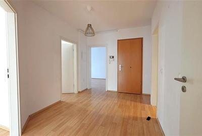 Apartament cu 3 camere decomandat în Avantgarden - 2