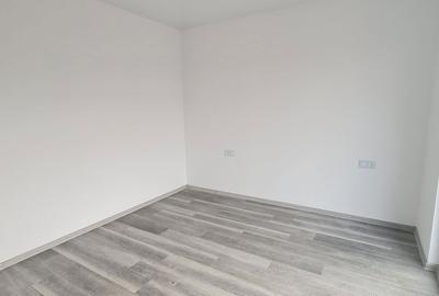 Casă cu 4 camere cu Teren 330 Mp în Central - 4