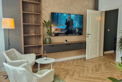 Apartament cu 2 camere decomandat în Central - 2