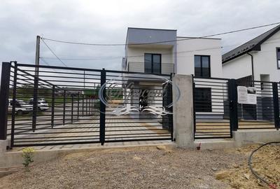 Casă individuală cu 4 camere cu Canalizare în Nord - 7