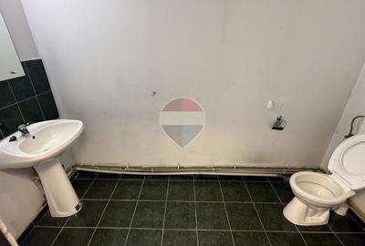Spațiu comercial, de 63 mp, în Central
