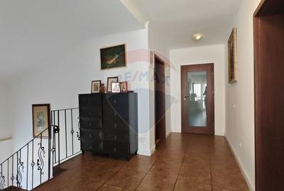 Vila tip duplex cu 5 camere de inchiriat in Pipera - 23