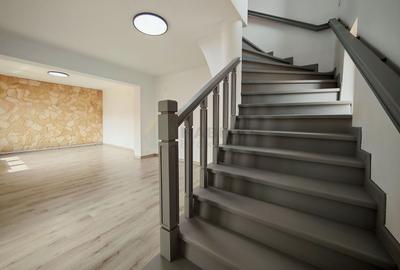 Casă individuală cu 5 camere cu Canalizare în Apărătorii Patriei - 10