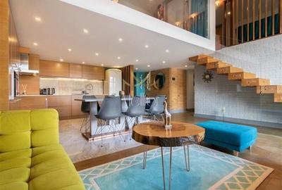 ?** Apartament superb pe doua niveluri Ultrafinisat Semicentral ** - 2