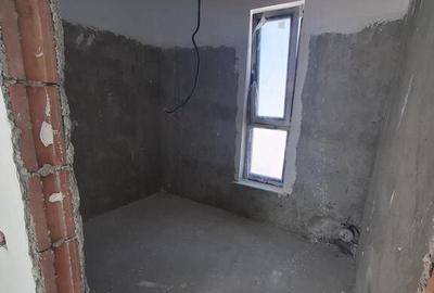 Casă cu 5 camere cu Teren 250 Mp în Buftea - 4