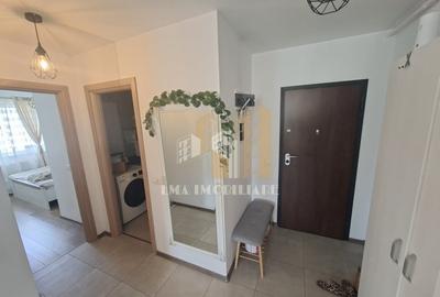 Apartament cu 2 camere, mobilat în Tractorul - 2