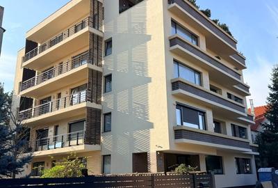 Apartament cu 3 camere decomandat, mobilat în Central - 12