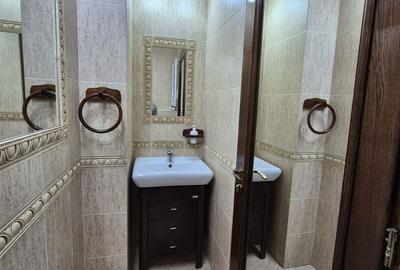 Apartament cu 3 camere în UTA - 8