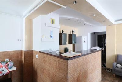 Apartament cu 2 camere decomandat în Piața Unirii - 3