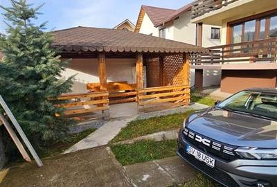 Casă cu 7 camere cu Teren 300 Mp în Nord-Est - 4