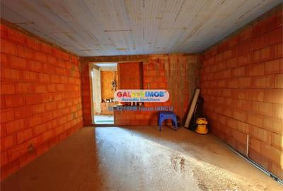 Casă cu 10 camere cu Teren 560 Mp în Clinceni - 3