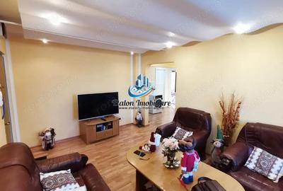 Apartament cu 3 camere decomandat în Calea Romanului