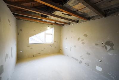 Casa la gri - Romanesti - 19