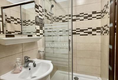 Casă cu 5 camere cu Canalizare în Gruia - 1