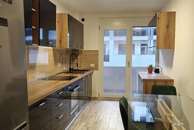 Apartament cu 2 camere decomandat în Central