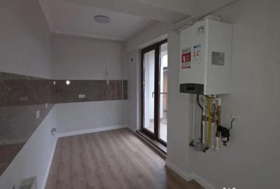 Apartament cu 3 camere semidecomandat în Dămăroaia - 3