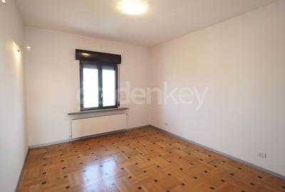 Apartament penthouse cu 3 camere  si vedere frumoasa asupra zonei - 10