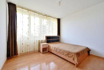 Apartament cu 2 camere decomandat în 1 Mai