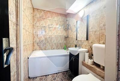Apartament Renovat, Luminos - sector 4 - 10