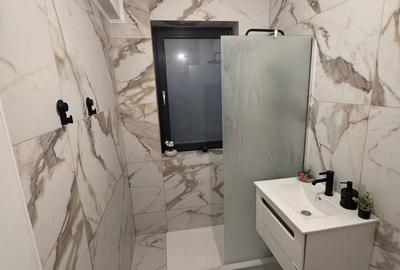 Apartament cu 3 camere în Central - 2