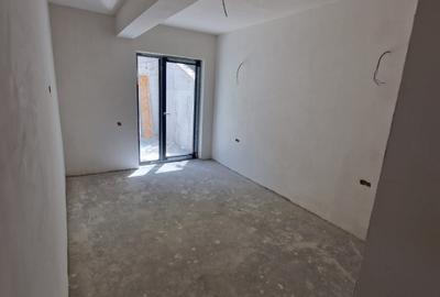 Apartament cu 4 camere in vila, 94 mp in stadiu semifinisata, cartierul Gruia - 6
