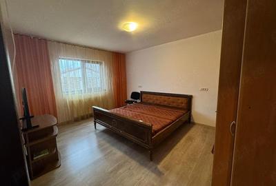 Casă cu 3 camere cu Teren 300 Mp în 1 Decembrie - 8