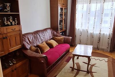 Inchiriez apartament 4 camere - 9