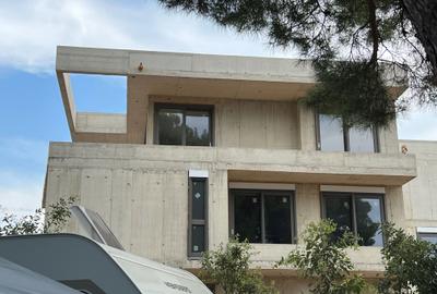 Apartament cu 2 camere decomandat în Central - 1