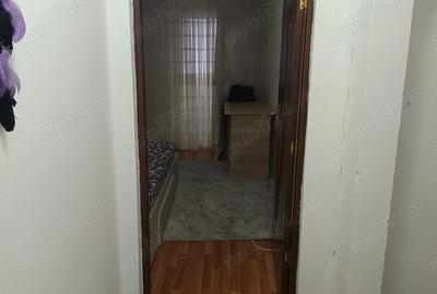 Apartament cu 3 camere nedecomandat în Trivale
