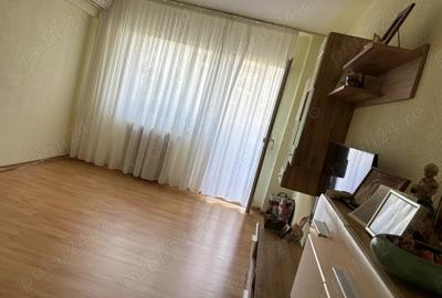 Super pre?! De vanzare apartament 3 camere Sos.Alexandria 93.000Euro - 9